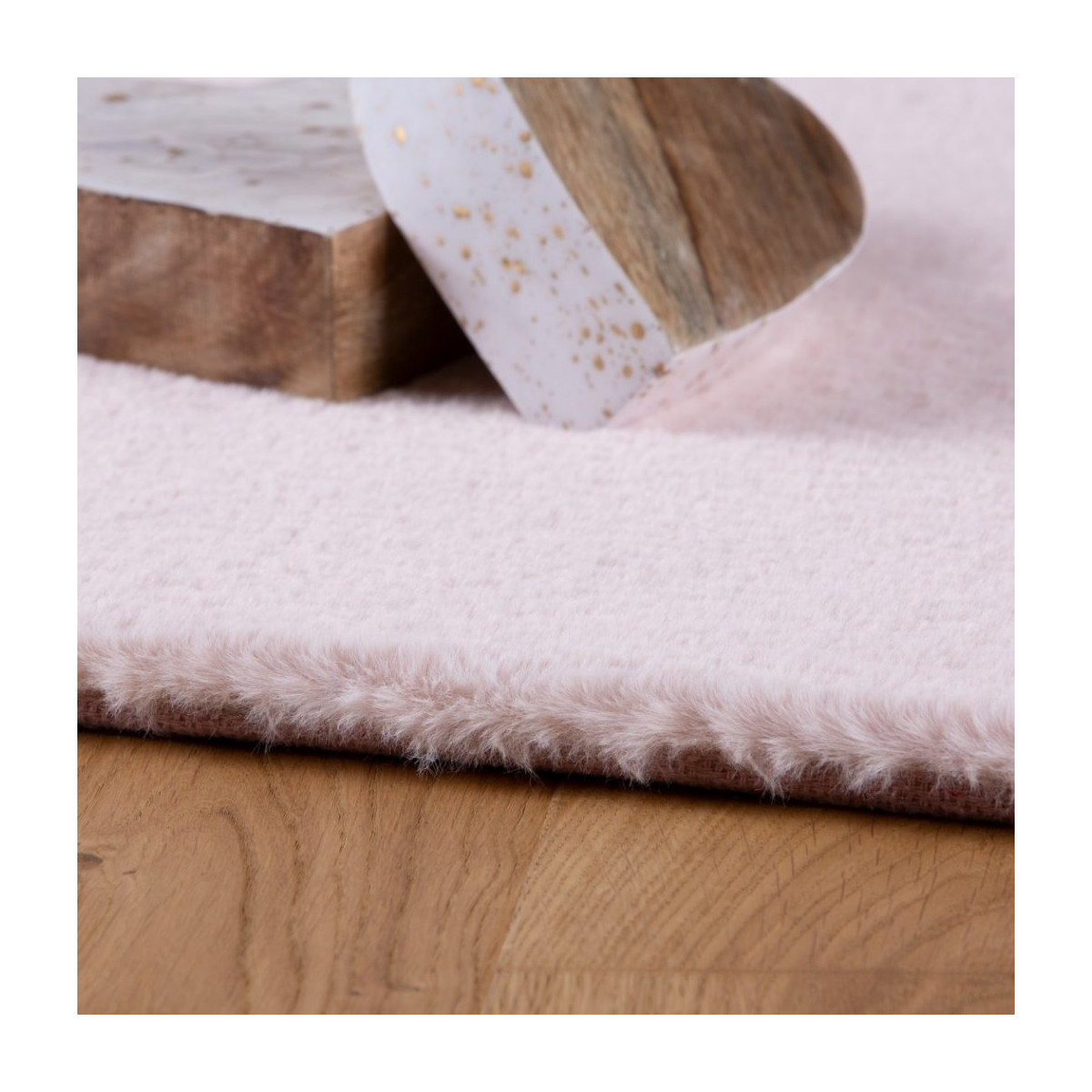 AKCE: 80x80 (průměr) kruh cm Kusový koberec Cha Cha 535 powder pink kruh